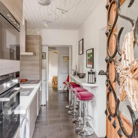 Girofle By Interhome Apartamento